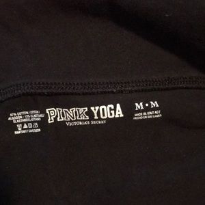 PINK Victoria's Secret Pants - Pink VS yoga capris PINK Victoria's Secret Pants - Pink VS yoga capris